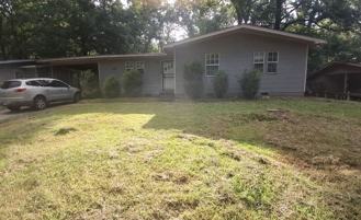 3058 Woodside Dr - Photo 1 of 1