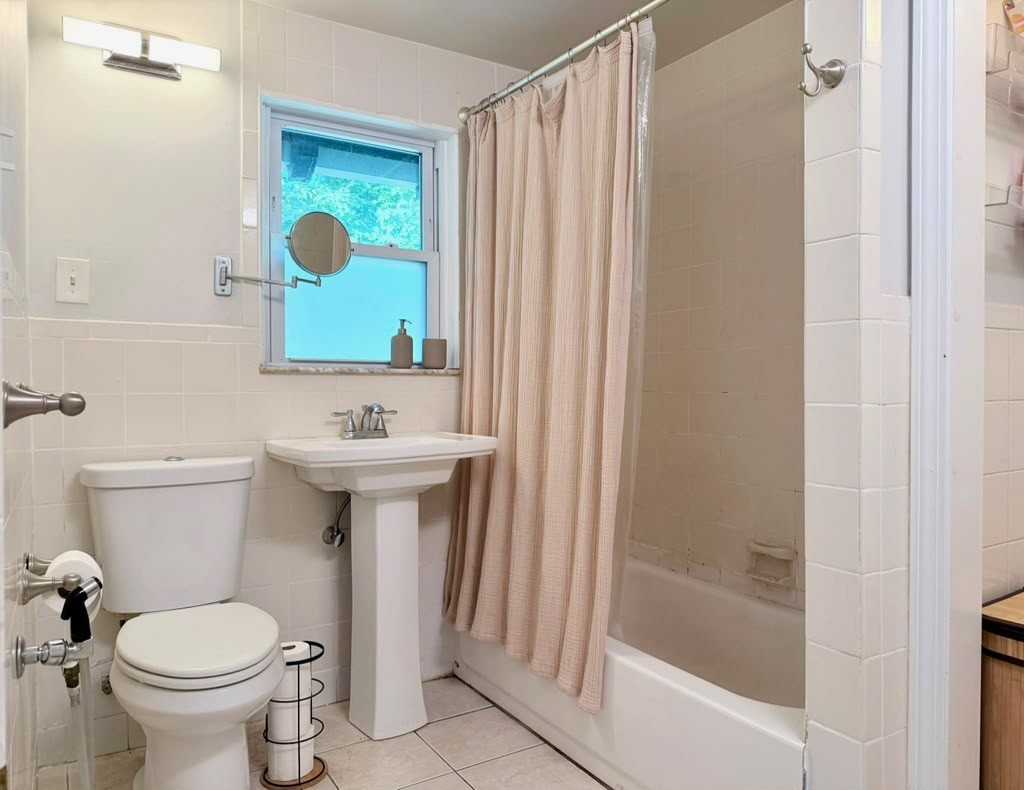 200 Riverside Ave - Photo 2 of 19