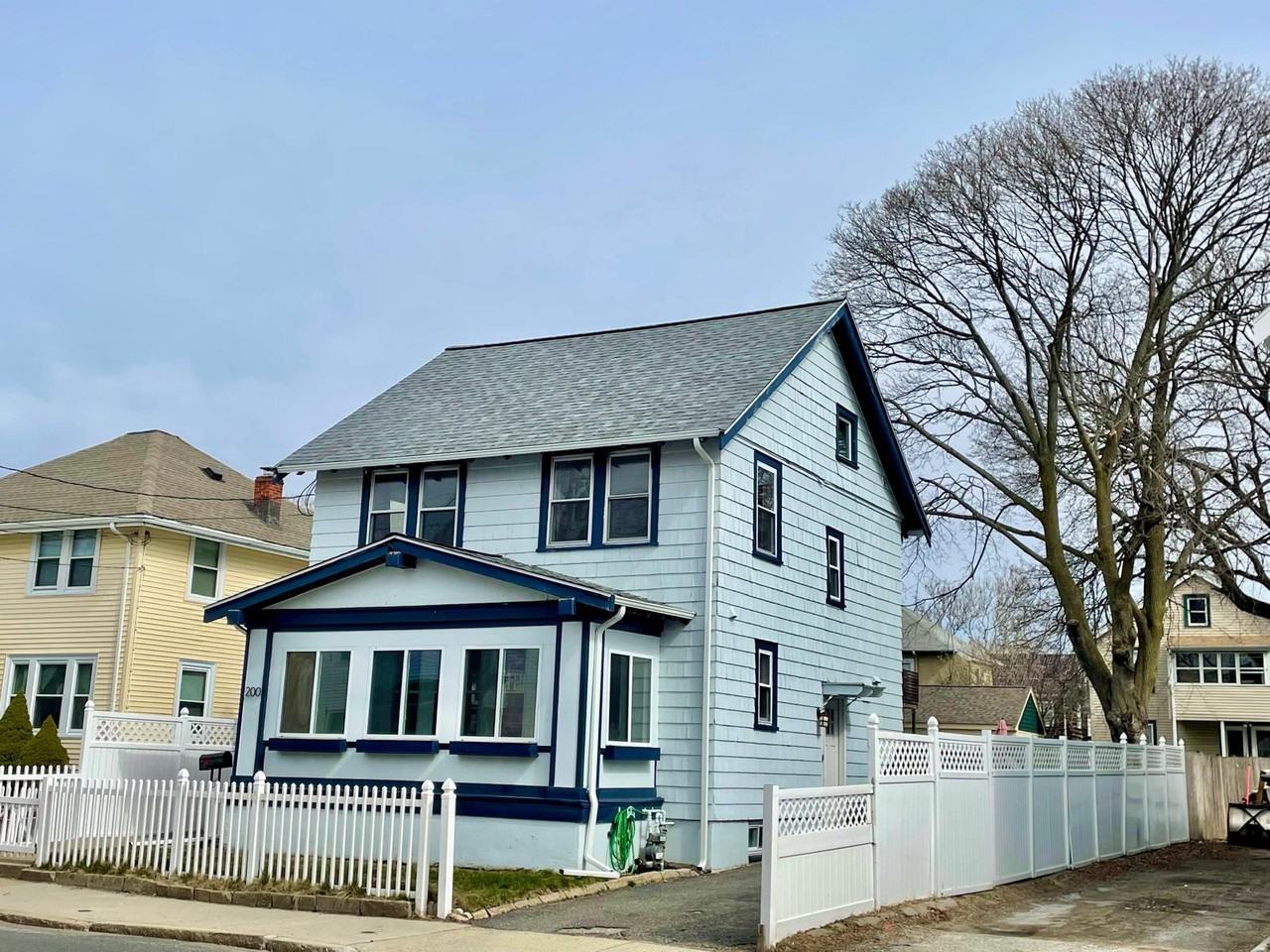 200 Riverside Ave - Photo 4 of 19