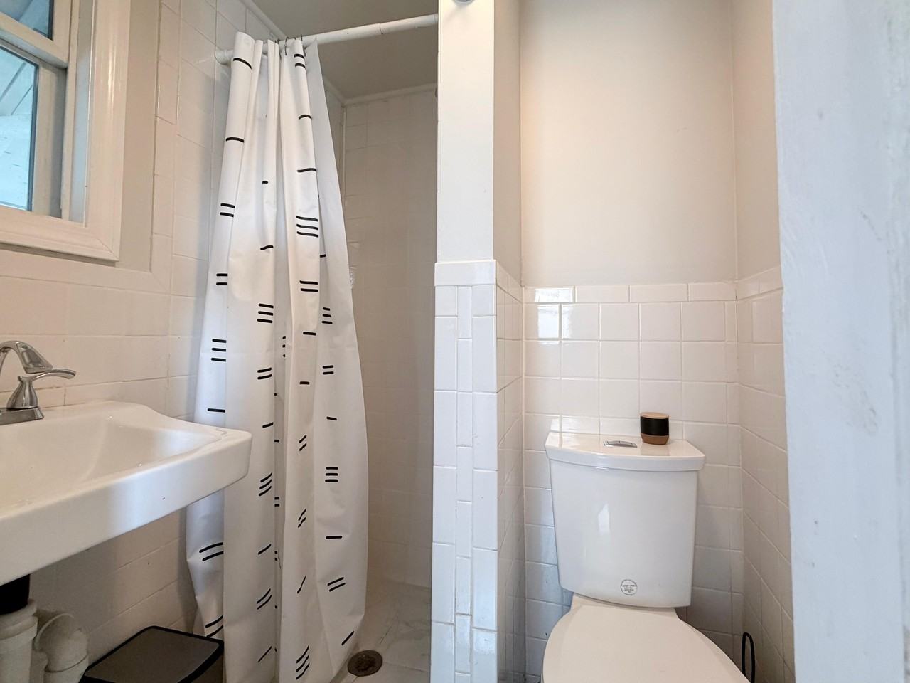 200 Riverside Ave - Photo 5 of 19