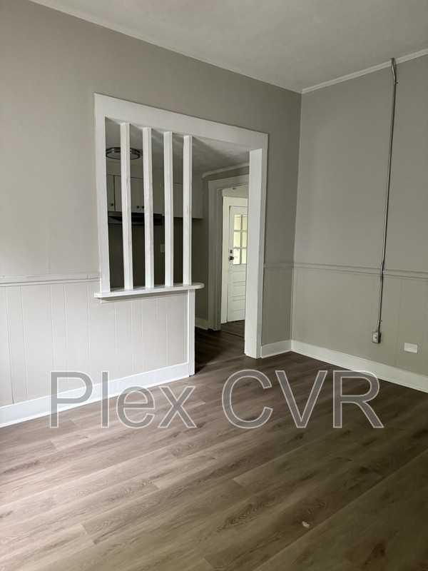 2921 12th Ave - Photo 7 of 9
