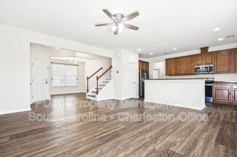 1303 Wild Goose Trl - Photo 3 of 21