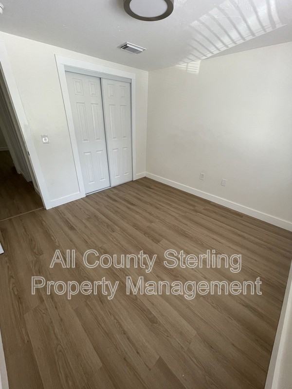 201 Se Beech St #104 - Photo 6 of 9