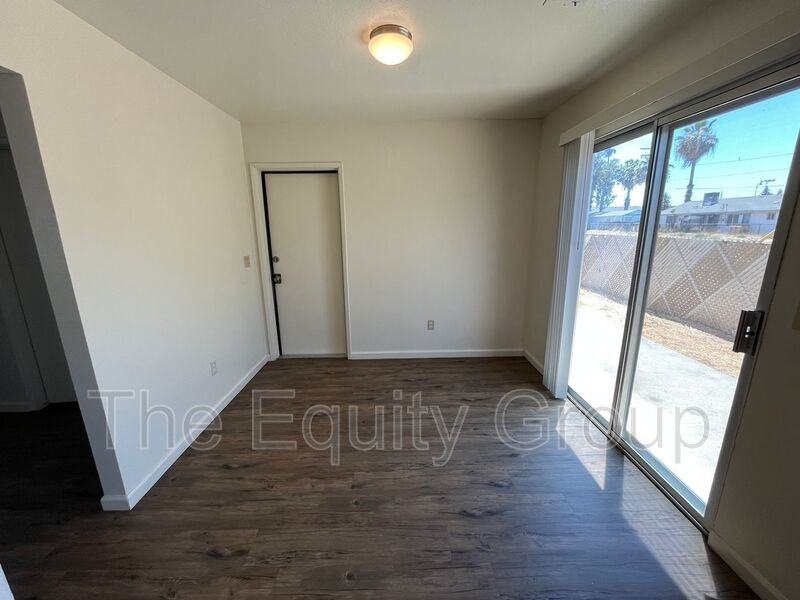 859 W Mulberry Ave - Photo 3 of 13