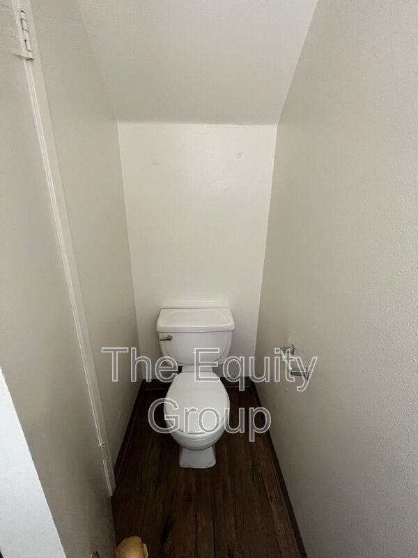 859 W Mulberry Ave - Photo 6 of 13