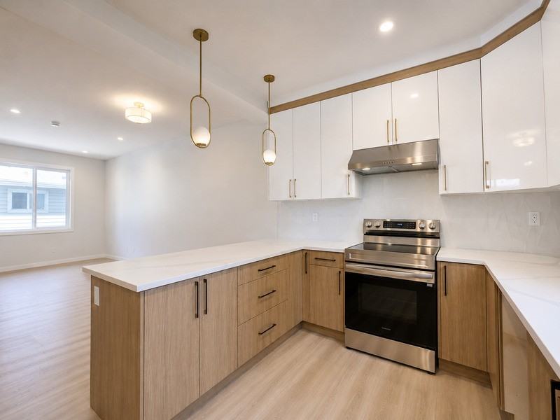 10627 149 St Nw #UP - Photo 4 of 19