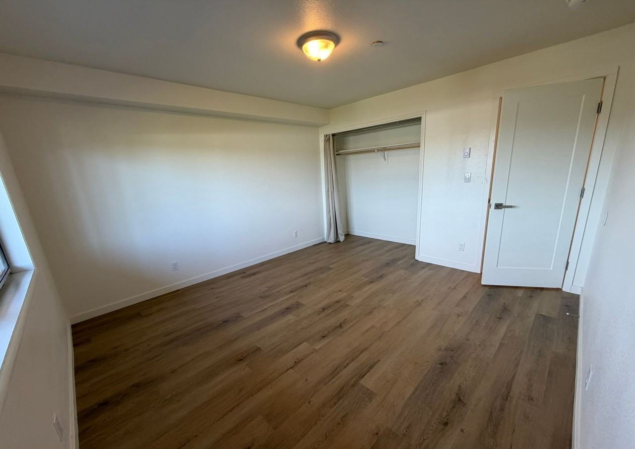 309 West C Street - Photo 6 of 28