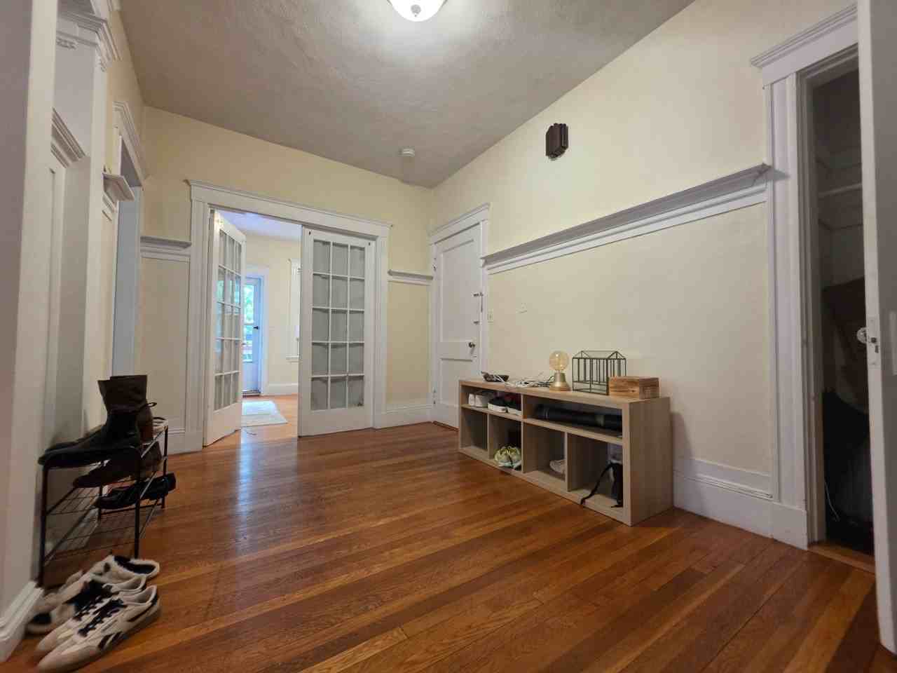202 Rawson Rd - Photo 7 of 30
