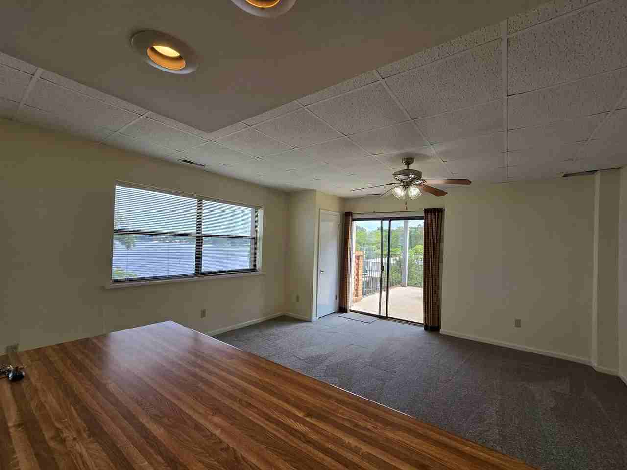 Riverside1213 - Photo 3 of 25