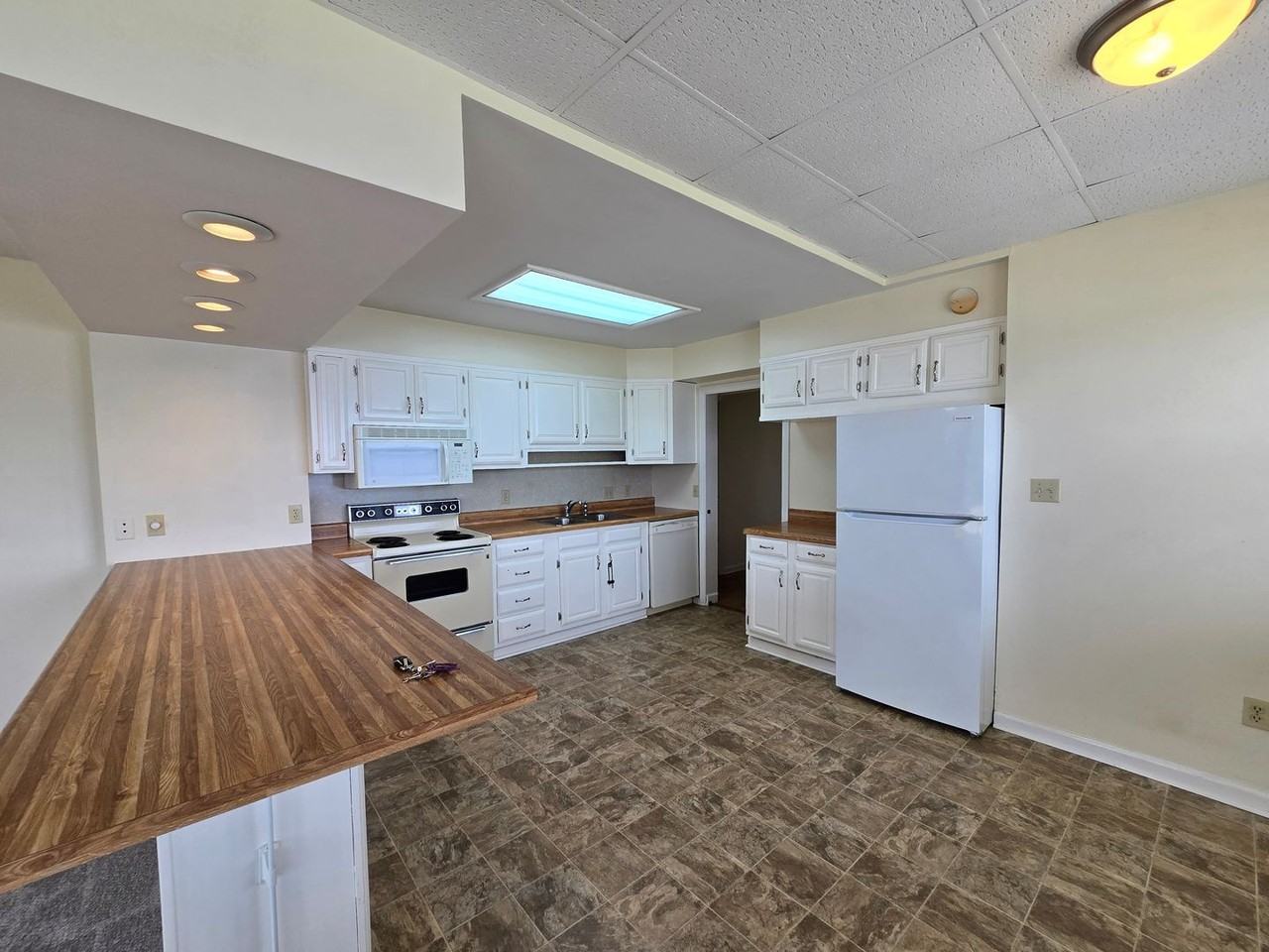 Riverside1213 - Photo 4 of 25