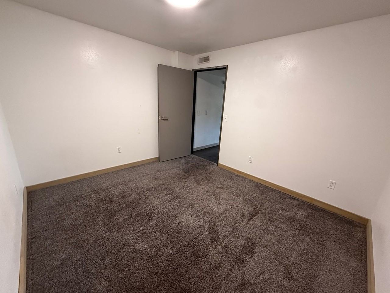 25/27 3rd St - Photo 4 of 16
