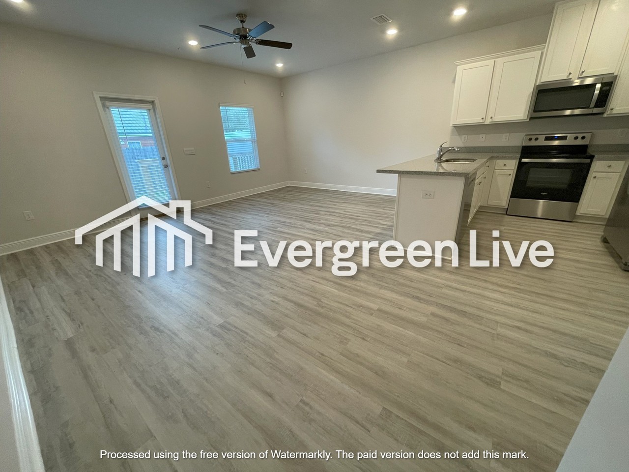 9832 Mcluvin Rd - Photo 6 of 19