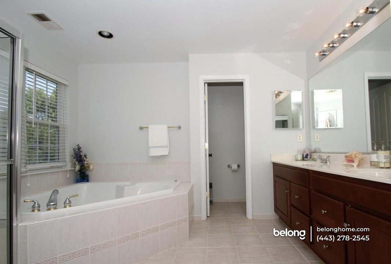 5411 Chillingham Pl - Photo 6 of 16