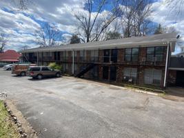 featured image of 301 E Choccolocco St