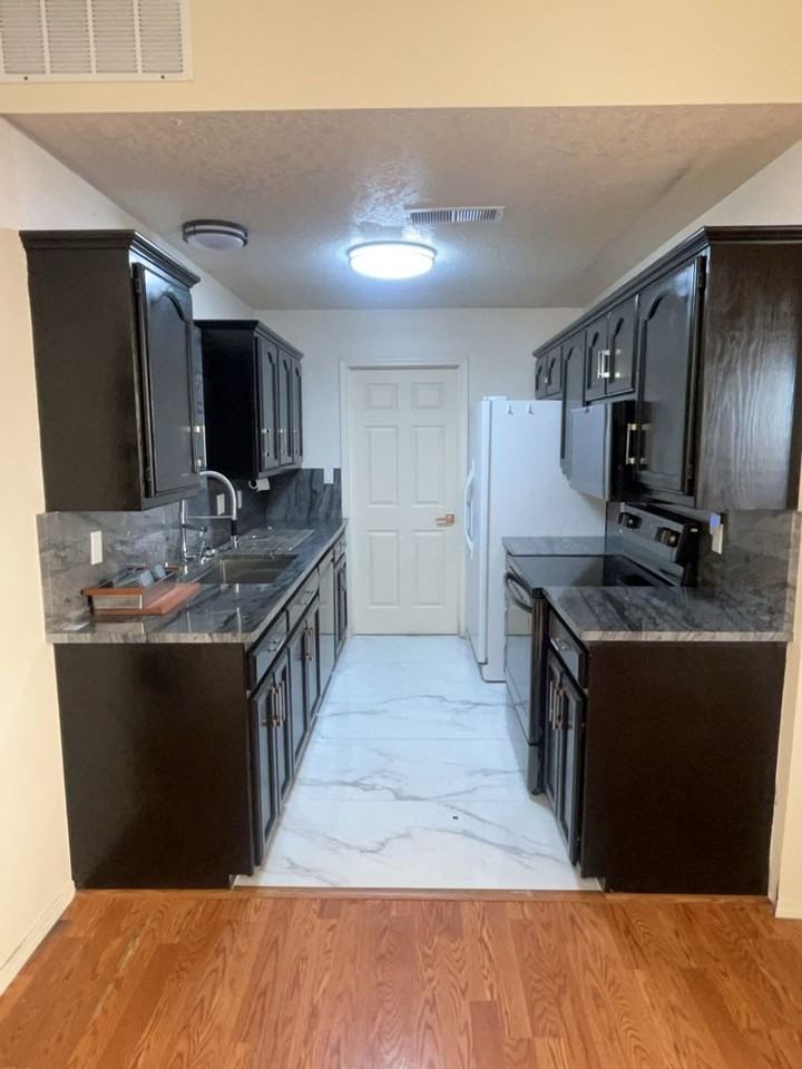 13129 Neon Ave Ne - Photo 4 of 30