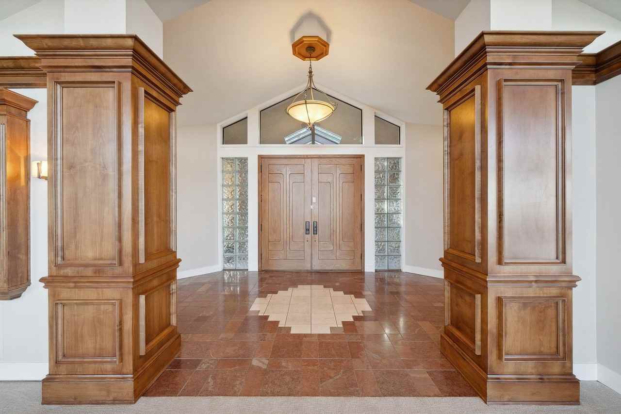 21 Deer Oaks Ct - Photo 2 of 45