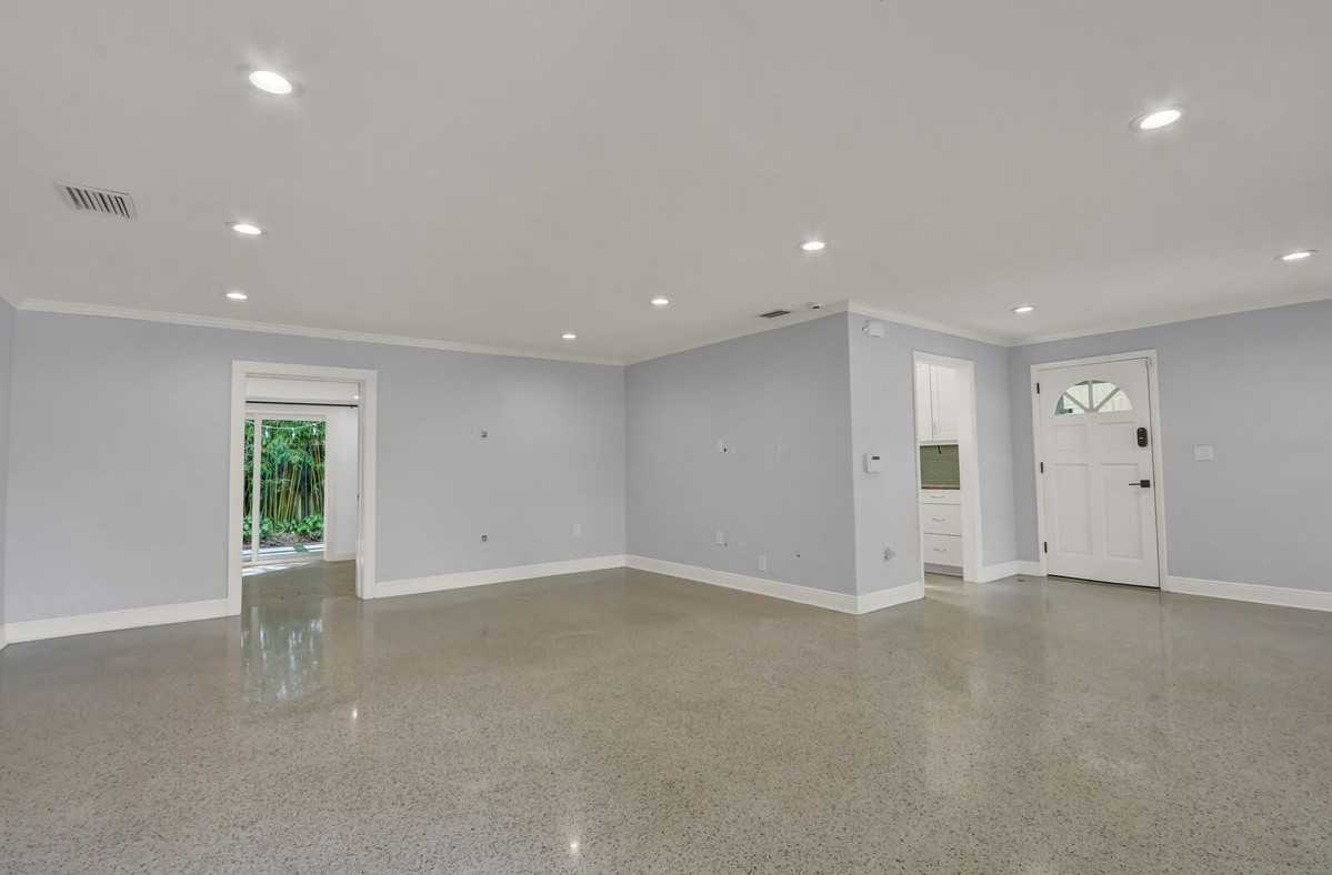 382 Se Edgewood Dr - Photo 4 of 29