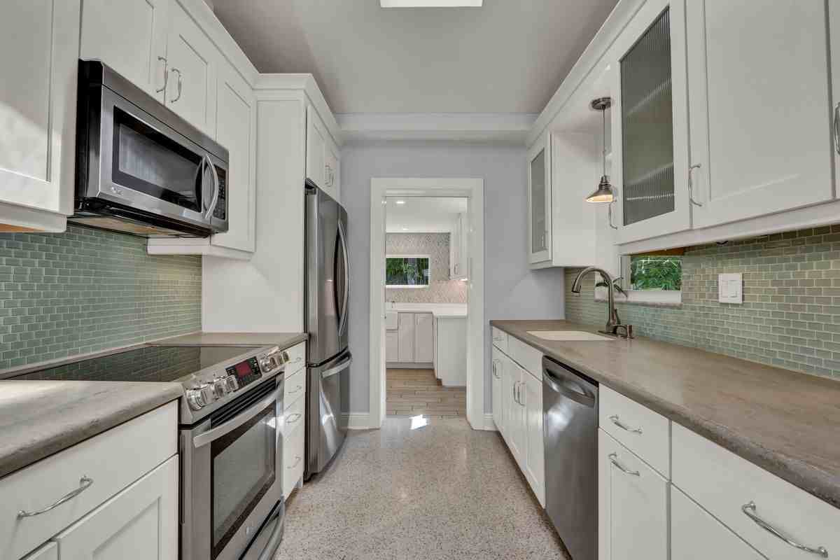 382 Se Edgewood Dr - Photo 7 of 29