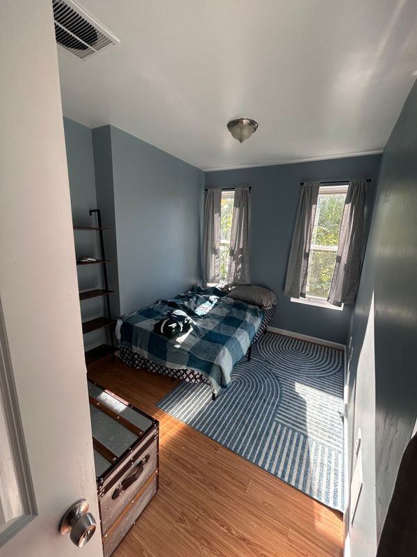 2334 N Carlisle St - Photo 4 of 11