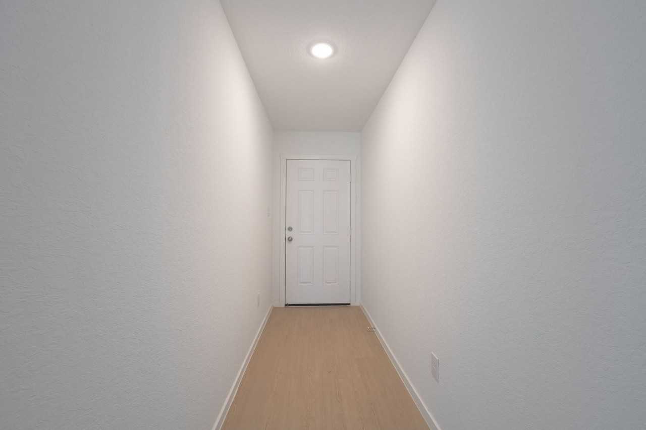 2207 Allison Crk - Photo 3 of 16