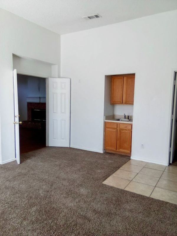 1028 Brandy Station Rd - Photo 2 of 3