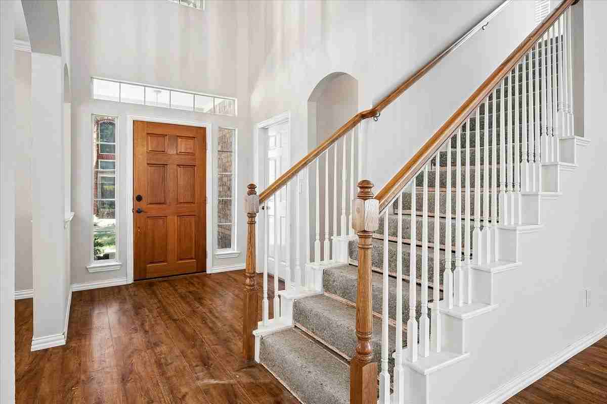 2413 Aberdeen Ave - Photo 5 of 23