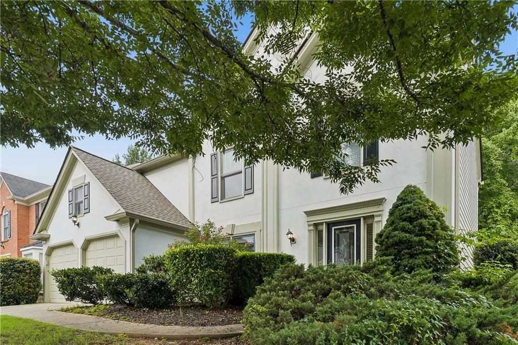 6285 Barwick Ln - Photo 3 of 30