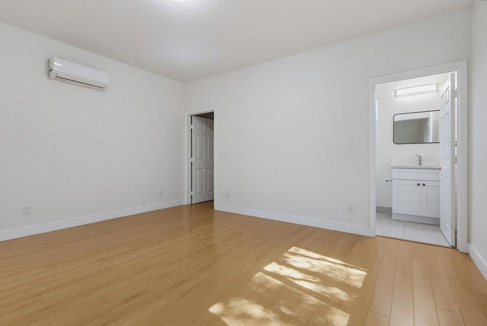 416 Sinclair Ave ##A - Photo 6 of 39
