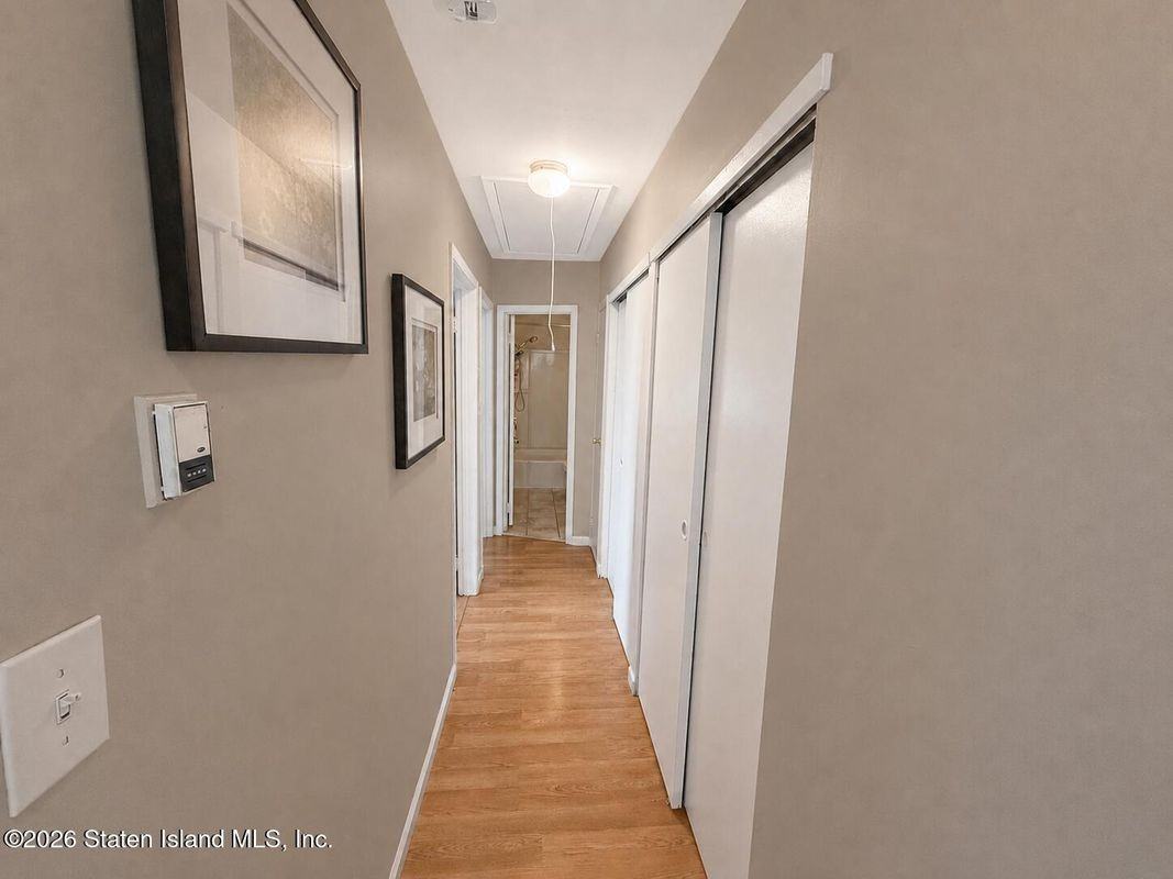 27 Luke Ct - Photo 4 of 7