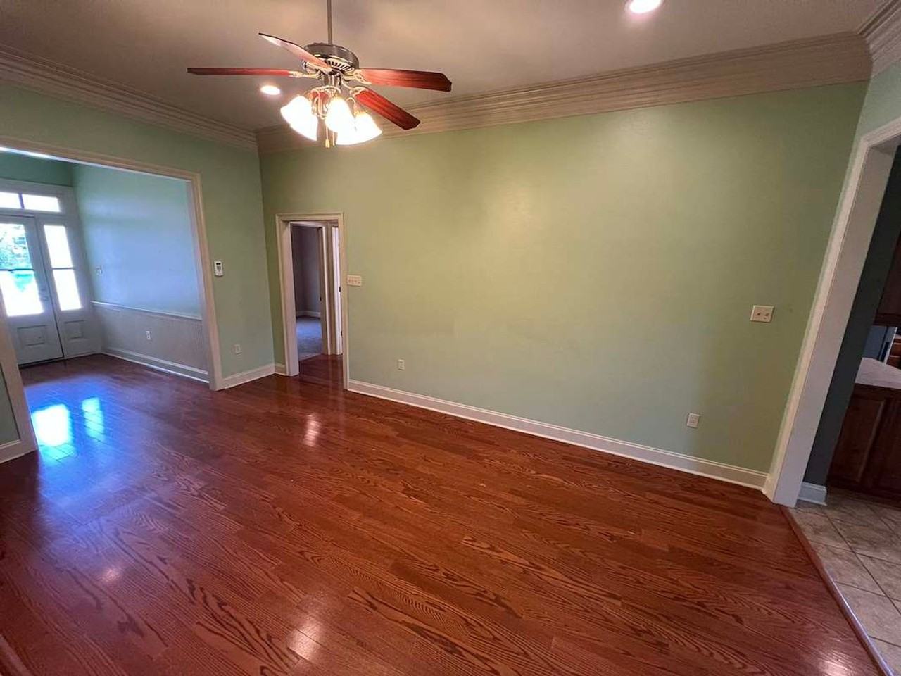 3995 Water Oak Dr - Photo 5 of 35
