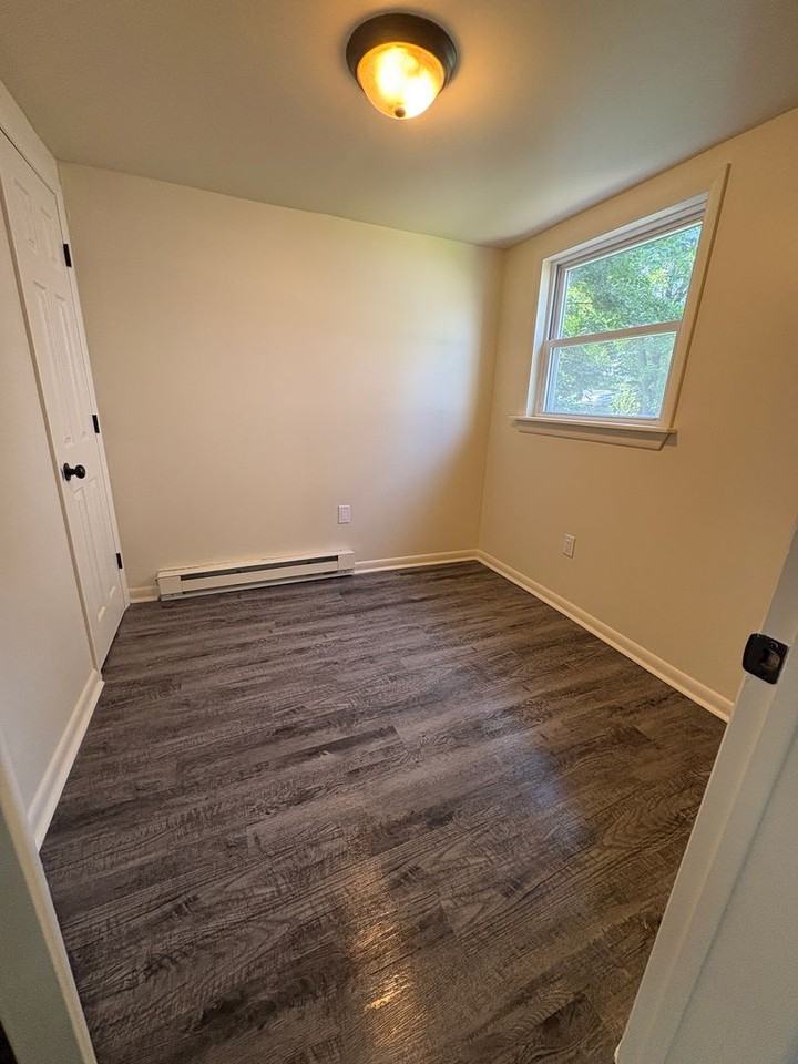 267 Brodhead Ave - Photo 6 of 22