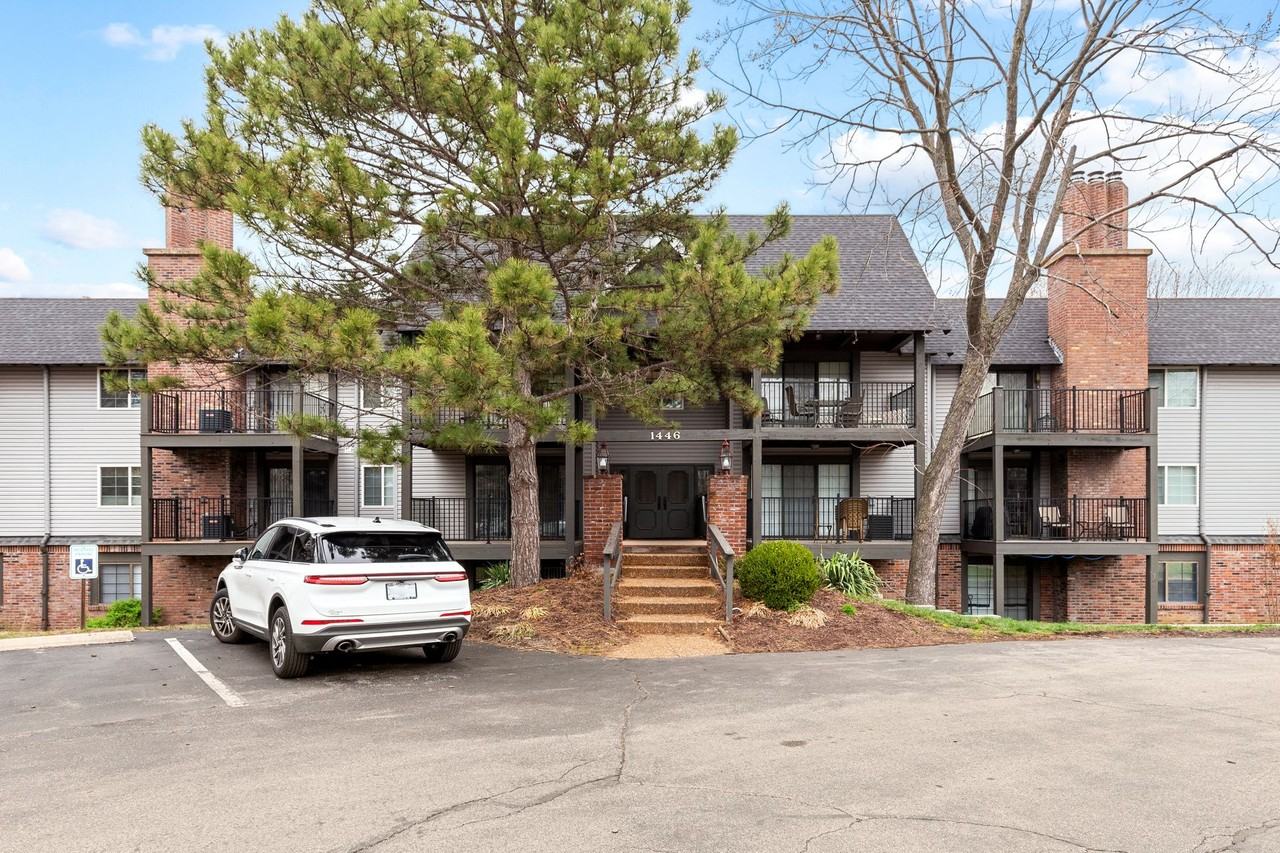 Heritage Apartments - Photo 4 of 15