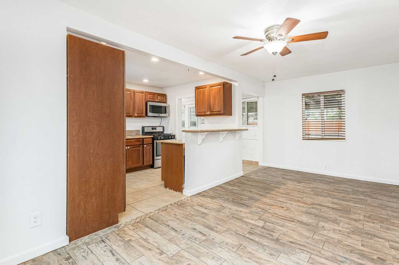 14993 Yucca Ave #A - Photo 6 of 50