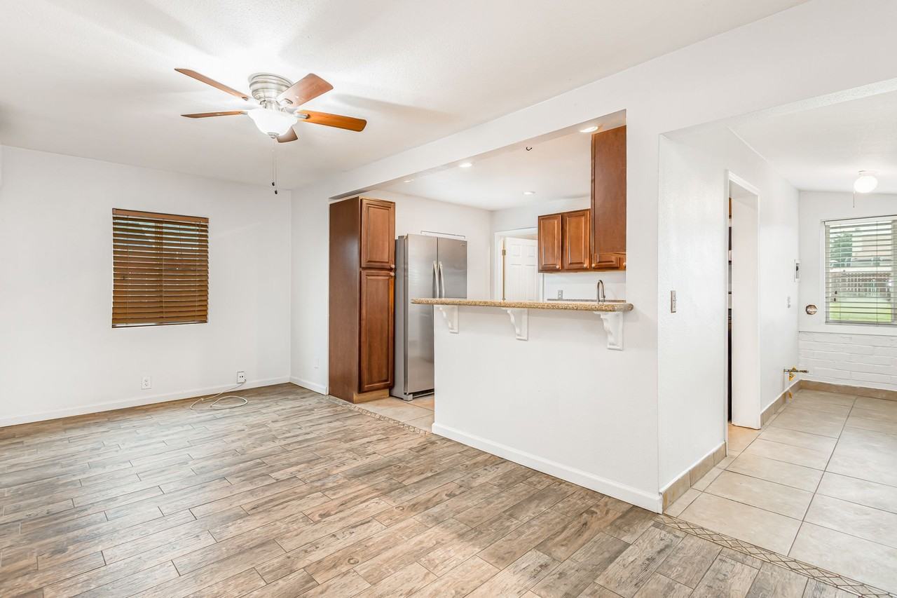 14993 Yucca Ave #A - Photo 7 of 50