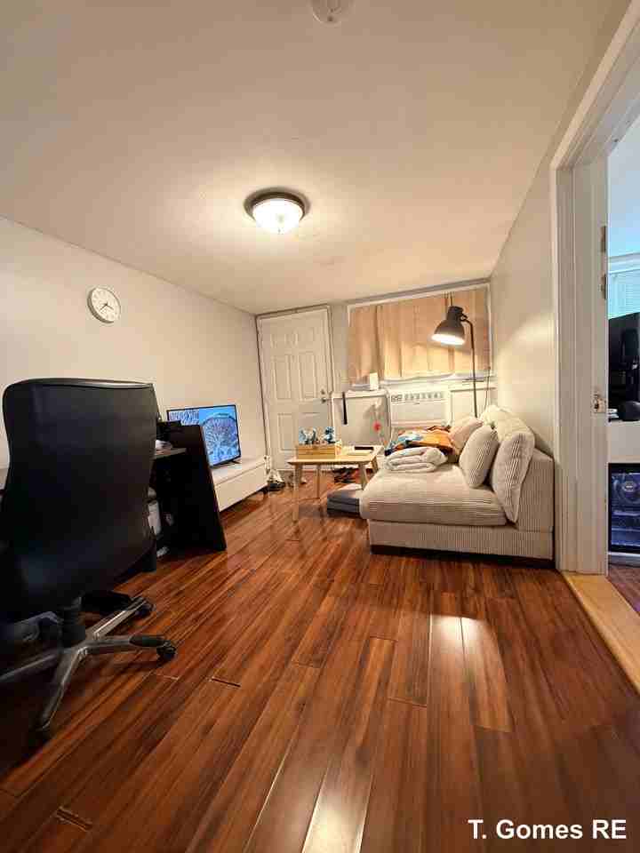 243 Lake St #2 - Photo 3 of 13