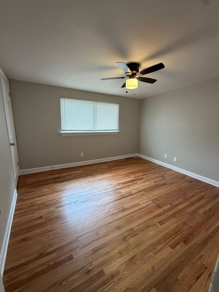 3625 Glenwood Dr #1 - Photo 3 of 4