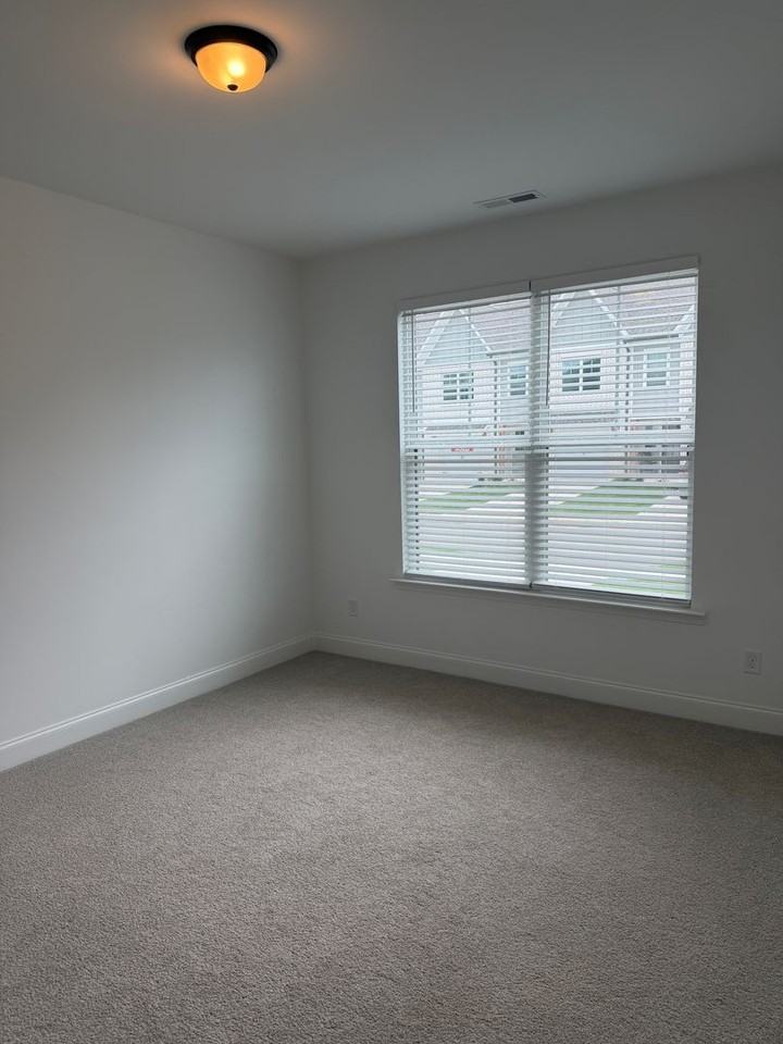 8760 James Creek Dr - Photo 3 of 21