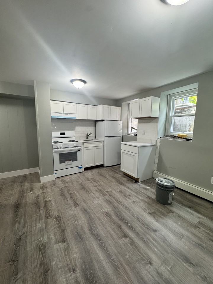 Ellsworth Ave - Photo 7 of 13
