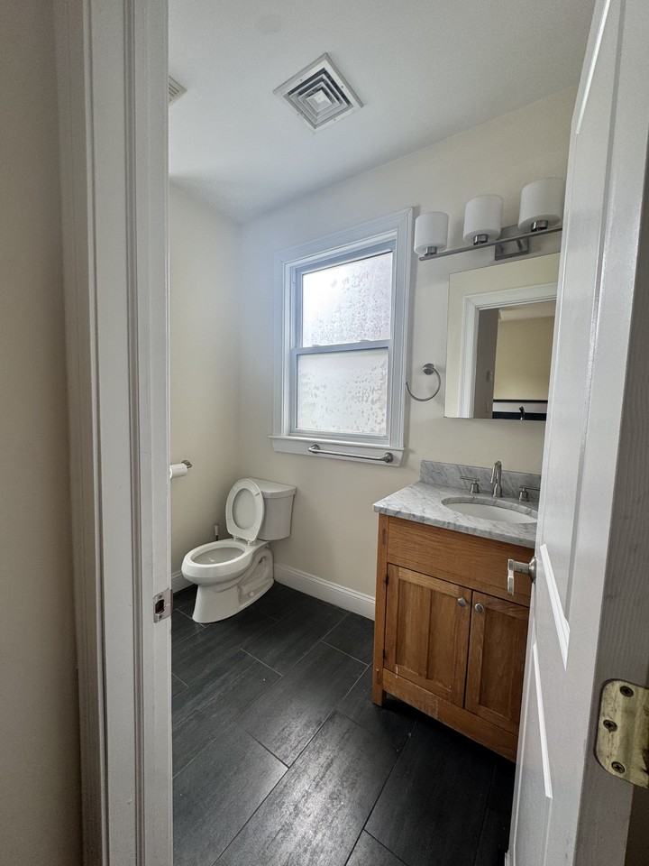 Cambridge St #3 - Photo 6 of 13