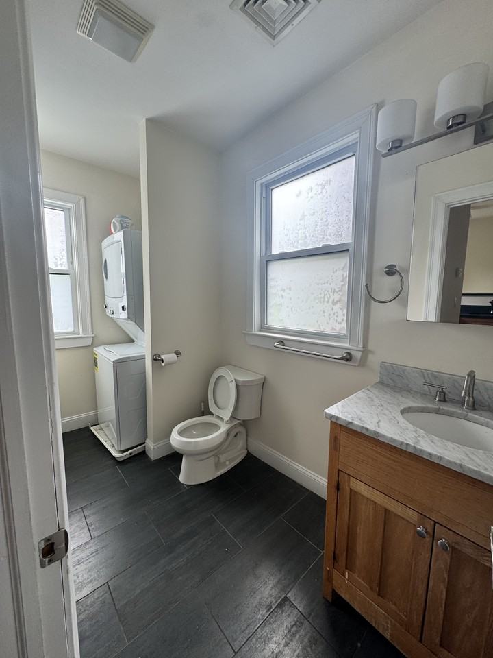 Cambridge St #3 - Photo 7 of 13