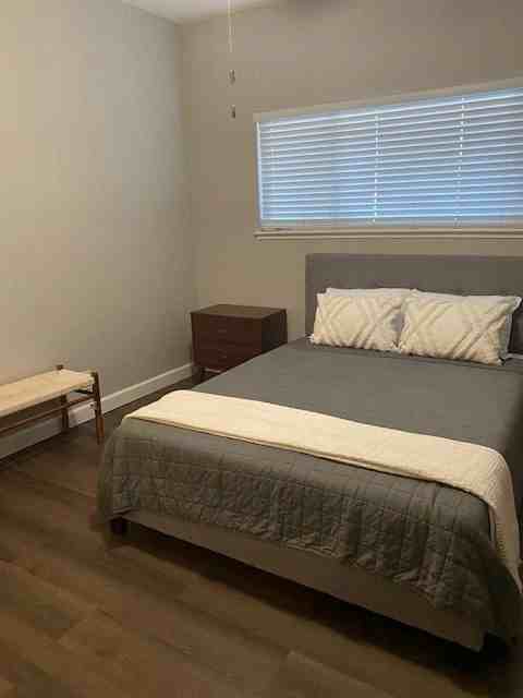 Shasta Villa Apartments - Photo 4 of 28