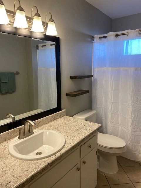 Shasta Villa Apartments - Photo 7 of 28
