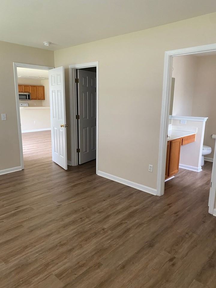 2525 Whetstone Ln - Photo 6 of 18