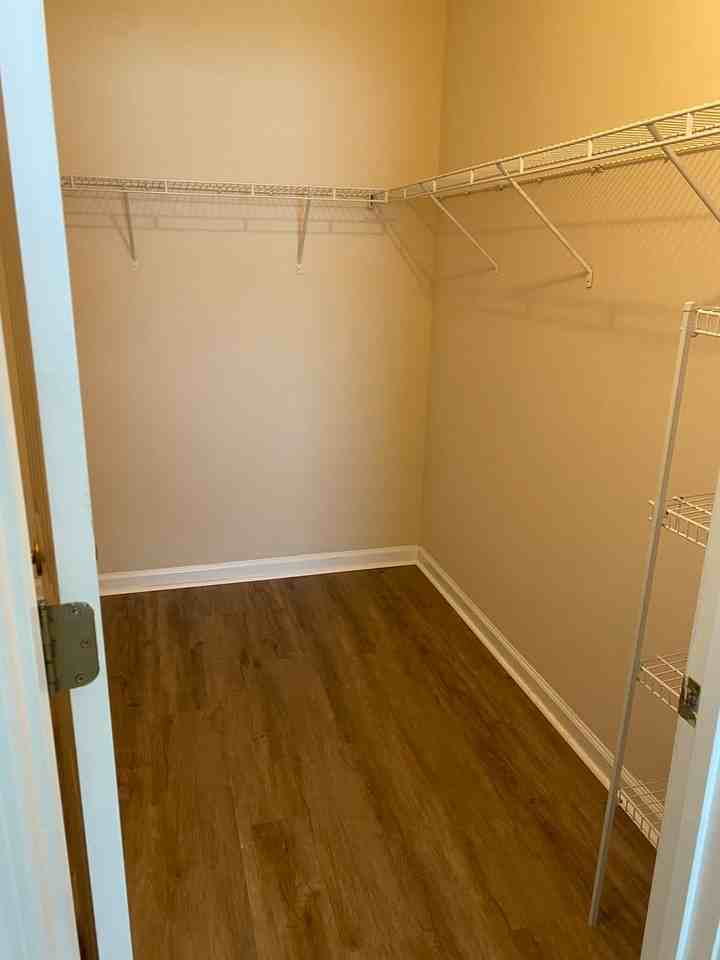 2525 Whetstone Ln - Photo 7 of 18