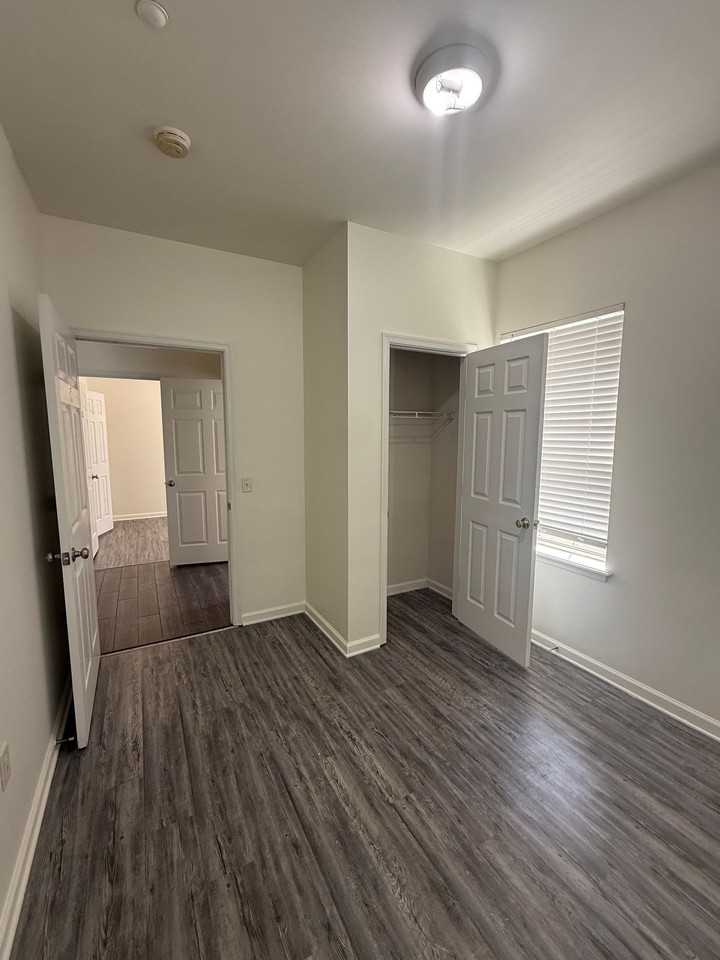 Maverick Apartments! - Photo 5 of 16