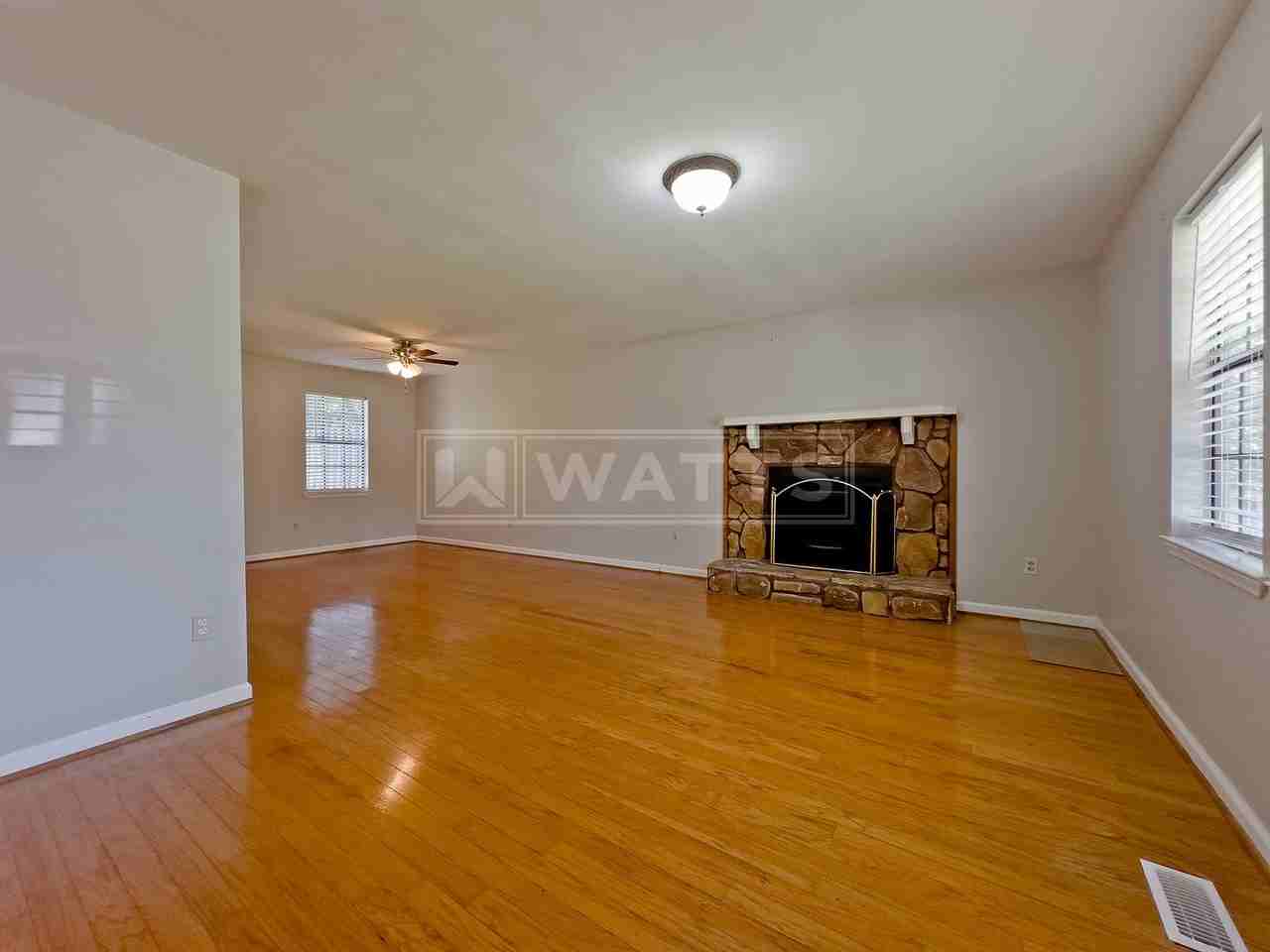 3803 Crosby Dr - Photo 5 of 22