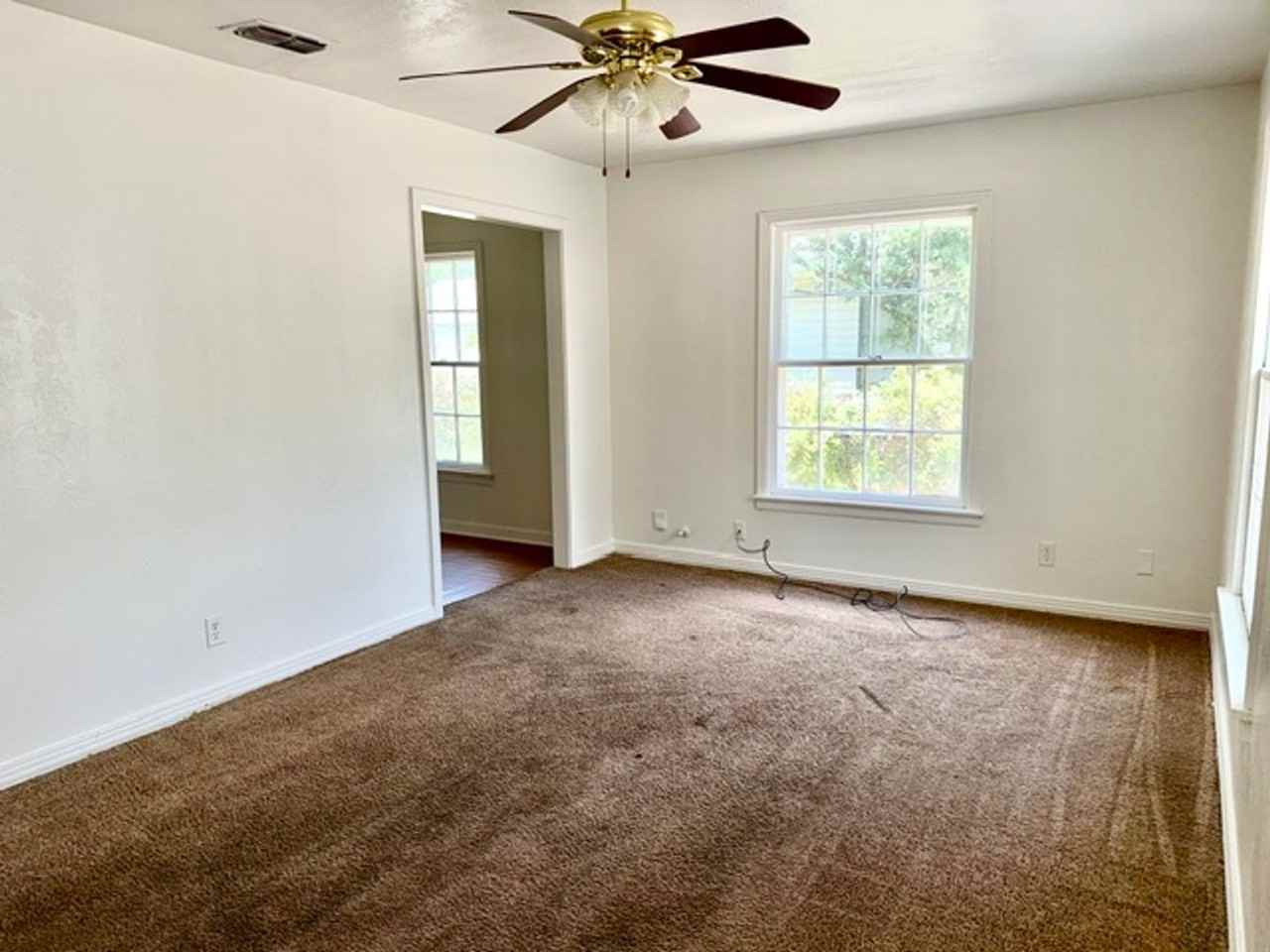 3721 Frederick Ave - Photo 2 of 9