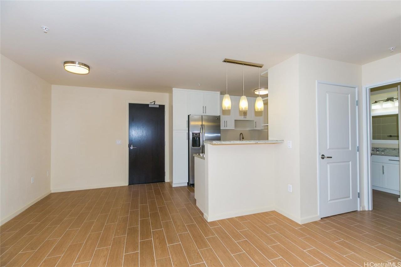 1810 Kaioo Dr #B408 - Photo 5 of 24
