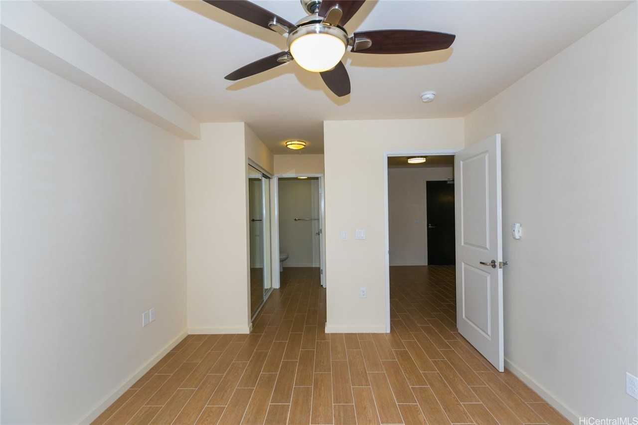 1810 Kaioo Dr #B408 - Photo 7 of 24