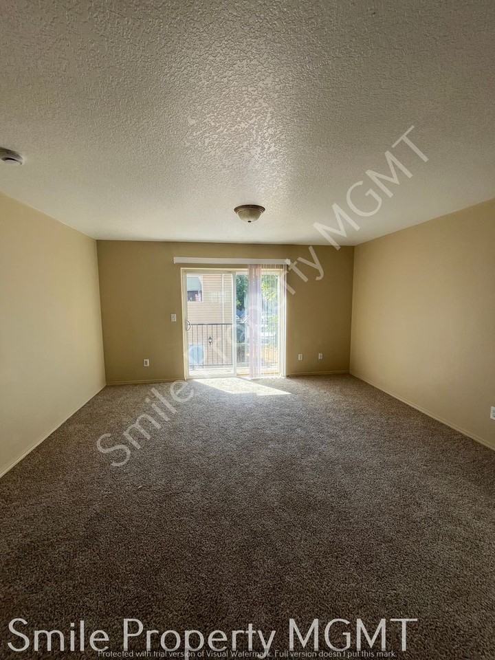 13424 Se Division St - Photo 7 of 15
